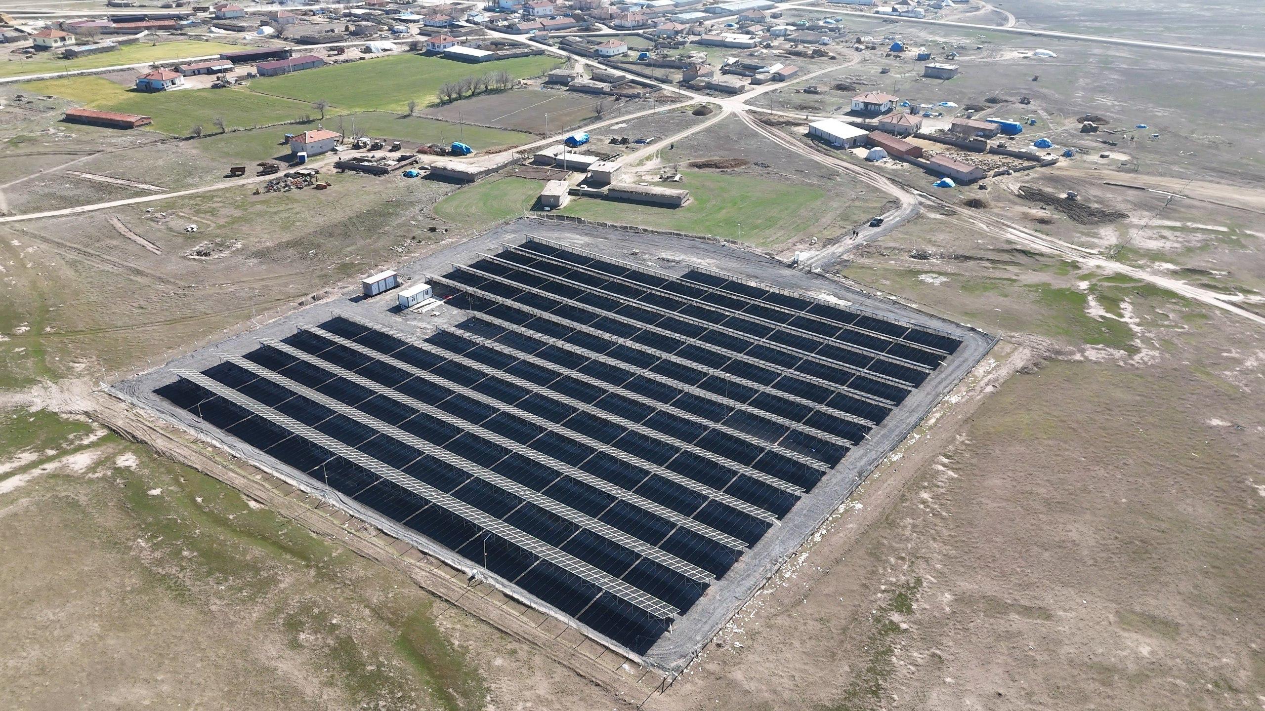 ÖZEL İDARE GÜNEŞ ENERJİSİ SANTRALİNİ DEVREYE SOKTU
